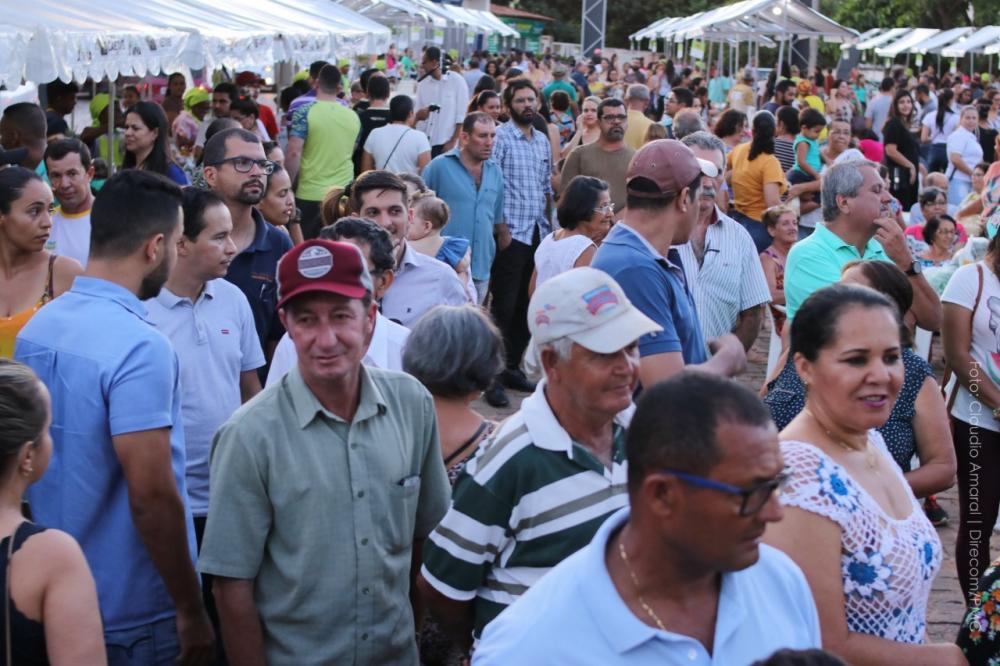 Feira da Agricultura Familiar de Base Agroecológica é realizada com sucesso em Caetité