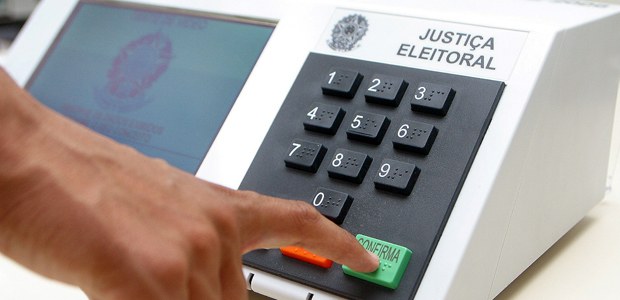Eleger candidato condenado por corrupção é "colocar a raposa para tomar conta do galinheiro"