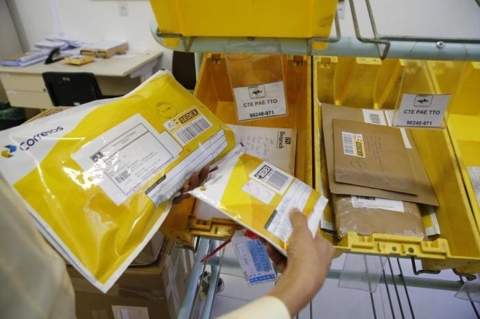 Correios anunciam serviço que entrega produtos dos EUA no Brasil