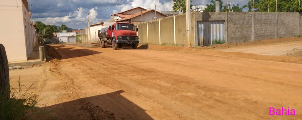 Prefeitura de Guanambi mantém obras e serviços