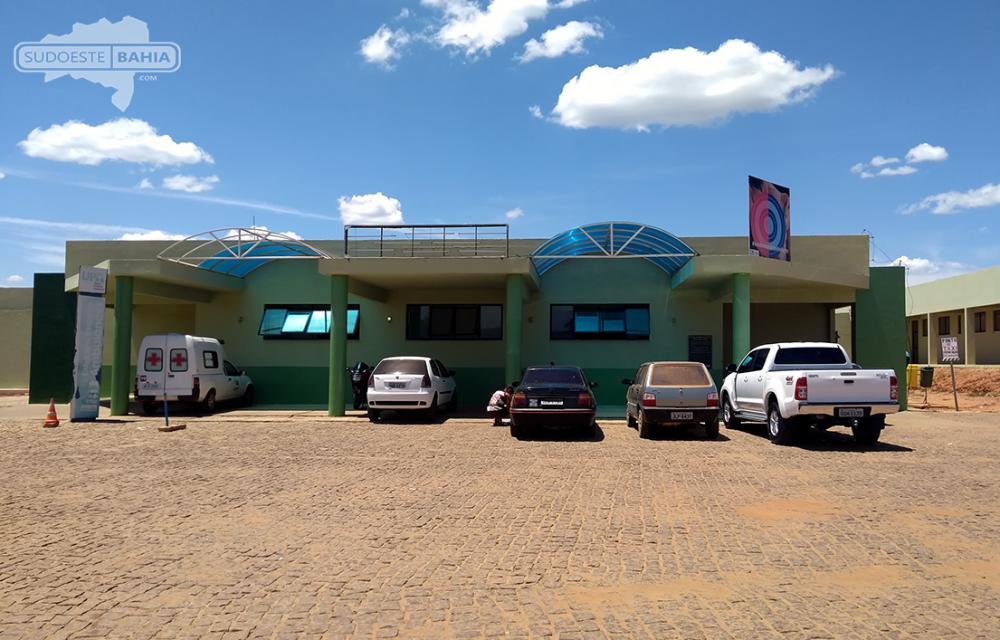 Caetité: População reclama da falta de médico na UPA 24h; secretária de saúde diz que vídeos são ‘armação’