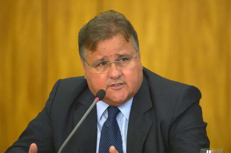 Geddel critica ACM Neto e questiona discurso de mudança na Bahia