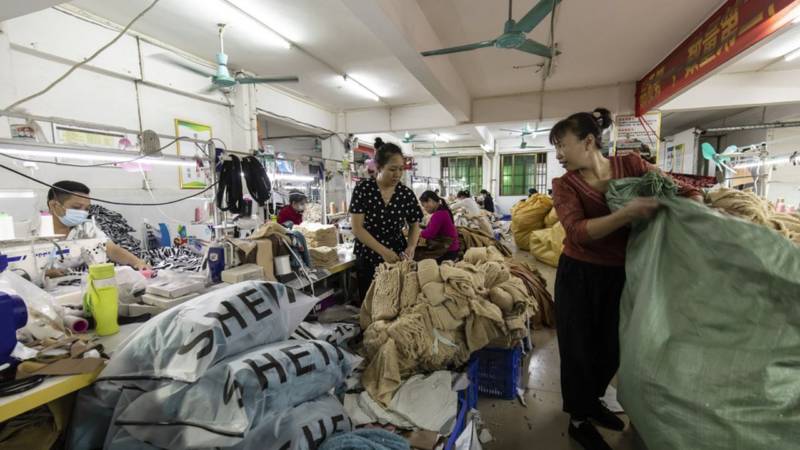 Shein vai começar a produzir peças no Brasil a partir de julho