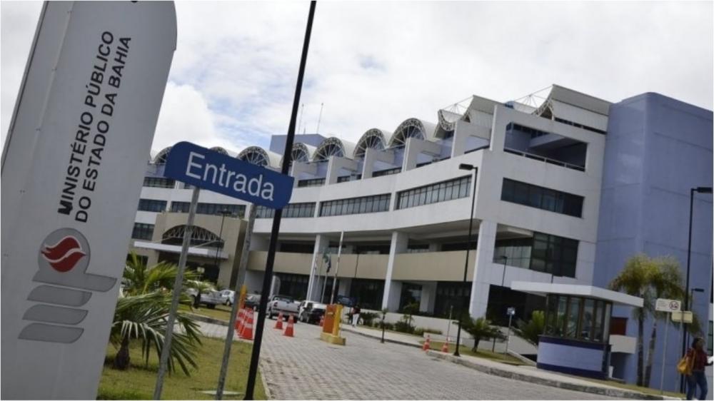 Após recomendação do MP da Bahia, prefeita de cidade baiana exonera parentes