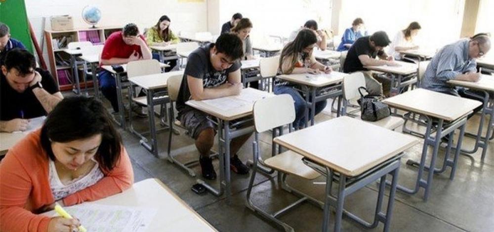 Bahia: Prefeitura abre inscrições para processo seletivo com 700 vagas; salários chegam a R$ 7,7 mil