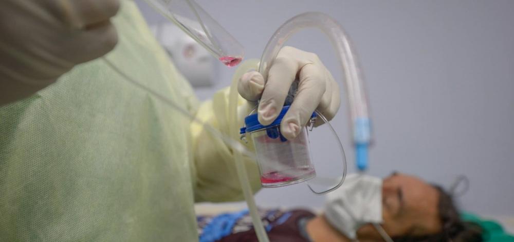 Com 864 mortes nas últimas 24 horas, Espanha tem novo pico de vítimas de coronavírus