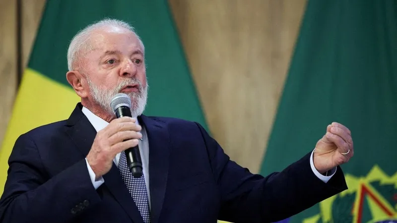 Lula anuncia isenção do IR para salários até R$ 5 mil