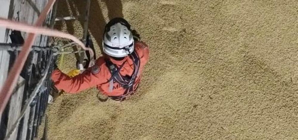 Oeste: trabalhadores morrem soterrados em silo de farelo de soja