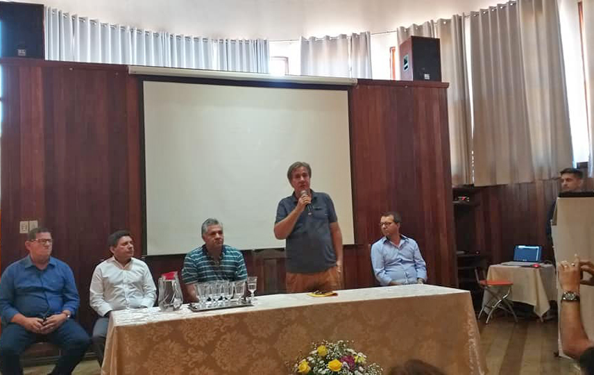 Consórcio Público do Alto Sertão e Prefeitura de Lagoa Real recebem o Secretário de Desenvolvimento Urbano da Bahia 