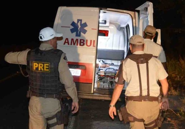 Oeste: Homem é executado dentro de ambulância após confronto com a polícia