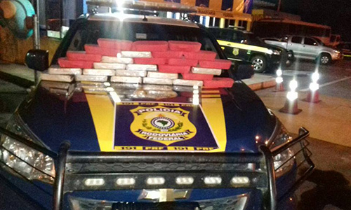 Homem é preso transportando 28 kg de crack em Vitória da Conquista