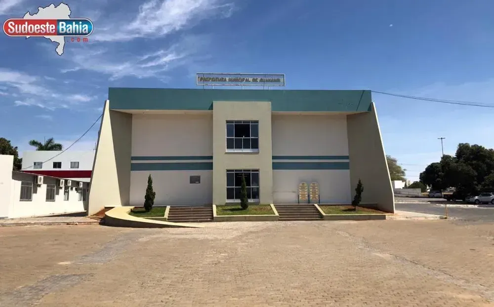 Licitação da Prefeitura de Guanambi é alvo de advertência do TCM