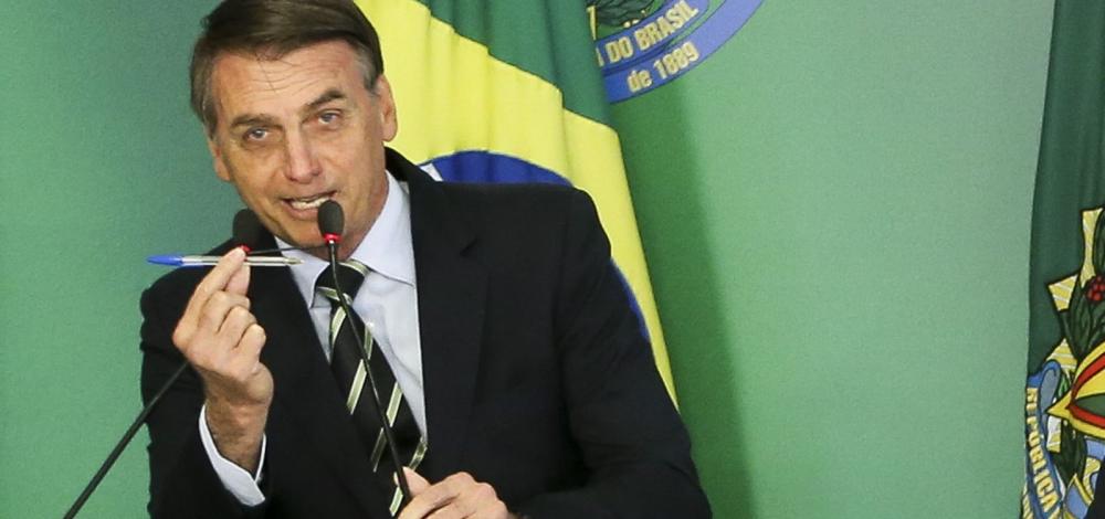 MP do Verde Amarelo acaba com registro profissional de jornalista e publicitário