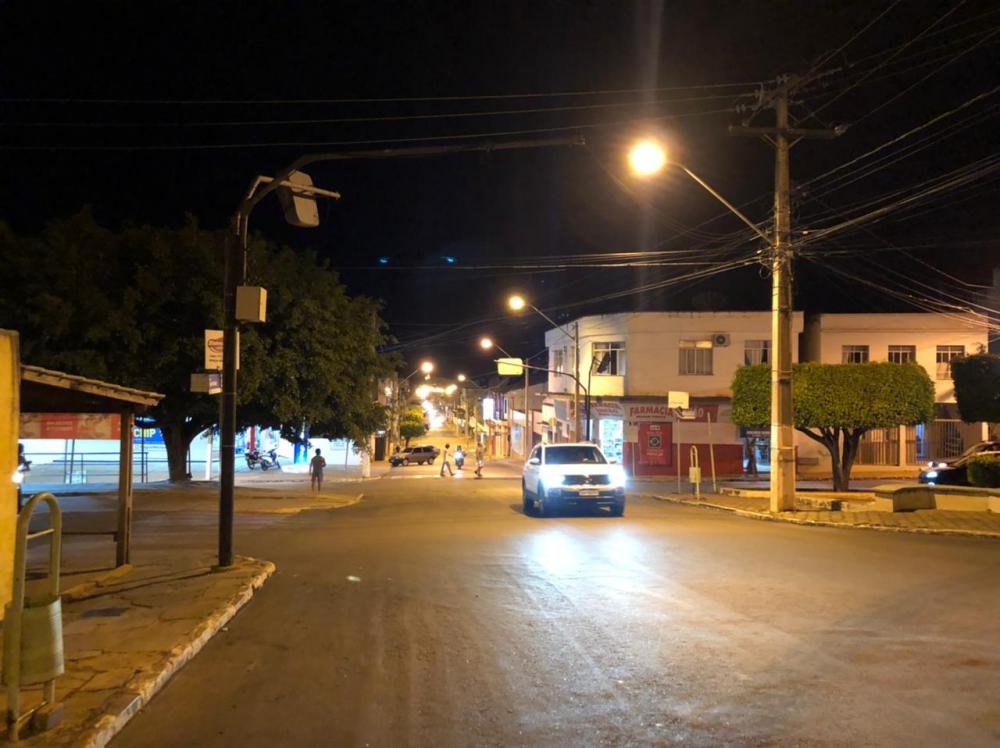 Toque de recolher é antecipado para 18 horas na Bahia; medida começará a valer segunda-feira (22)