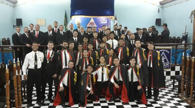 Capítulo Guanambiense da Ordem Demolay realiza reunião especial para comemorar 25 anos de trabalhos na cidade