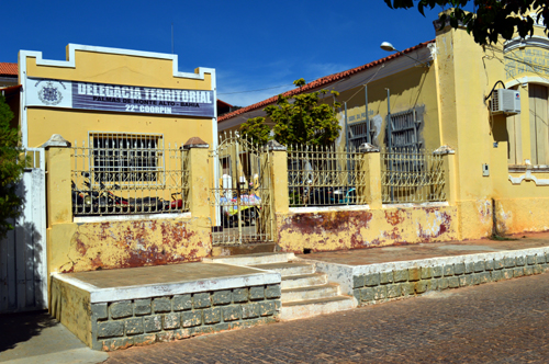 Família é mantida refém durante assalto a estabelecimento comercial em Palmas de Monte Alto 