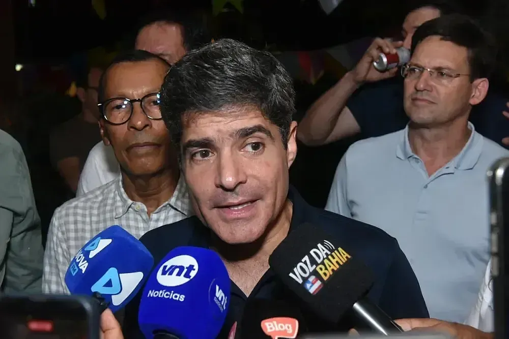 ACM Neto nega irregularidades em contrato de consultoria de R$ 3,6 milhões com Banco Master
