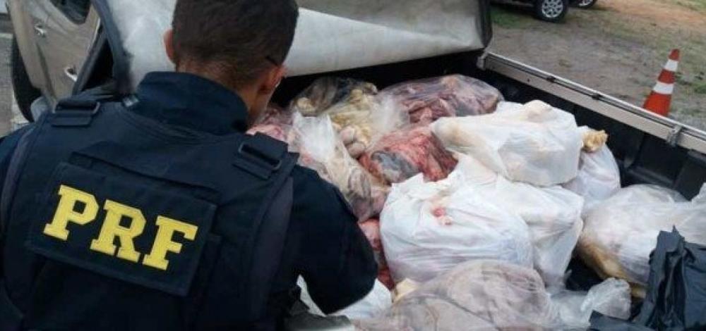 Sudoeste baiano: PRF apreende 700kg de carne em transporte irregular