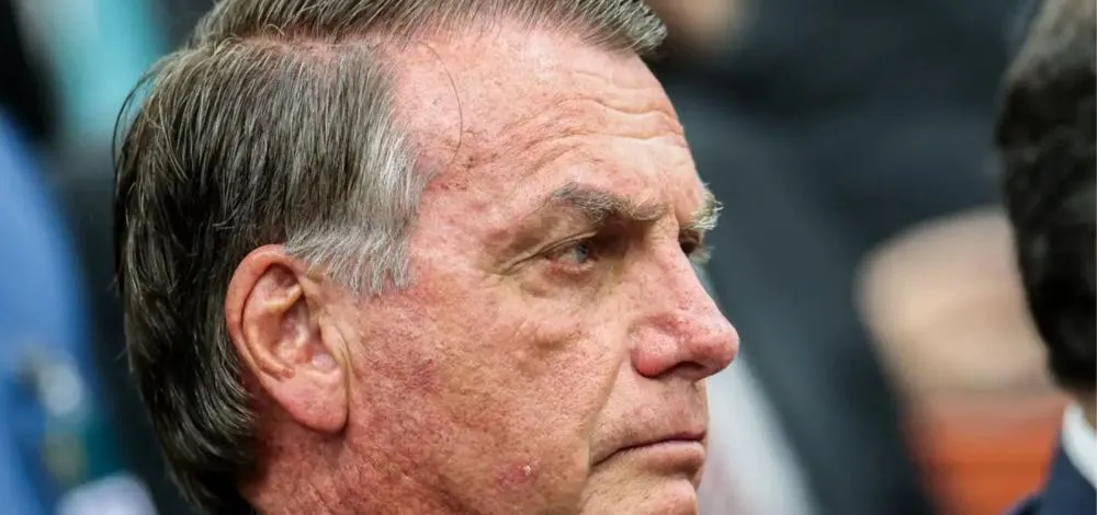 Defesa de Bolsonaro tem até esta segunda (27) para recorrer da condenação no STF