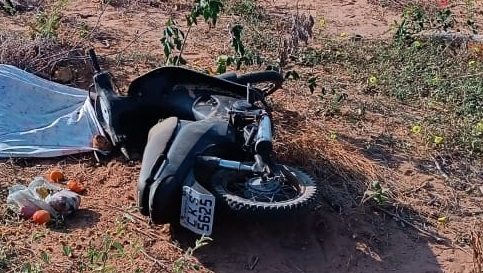 Homem morre em acidente de moto em Sebastião Laranjeiras