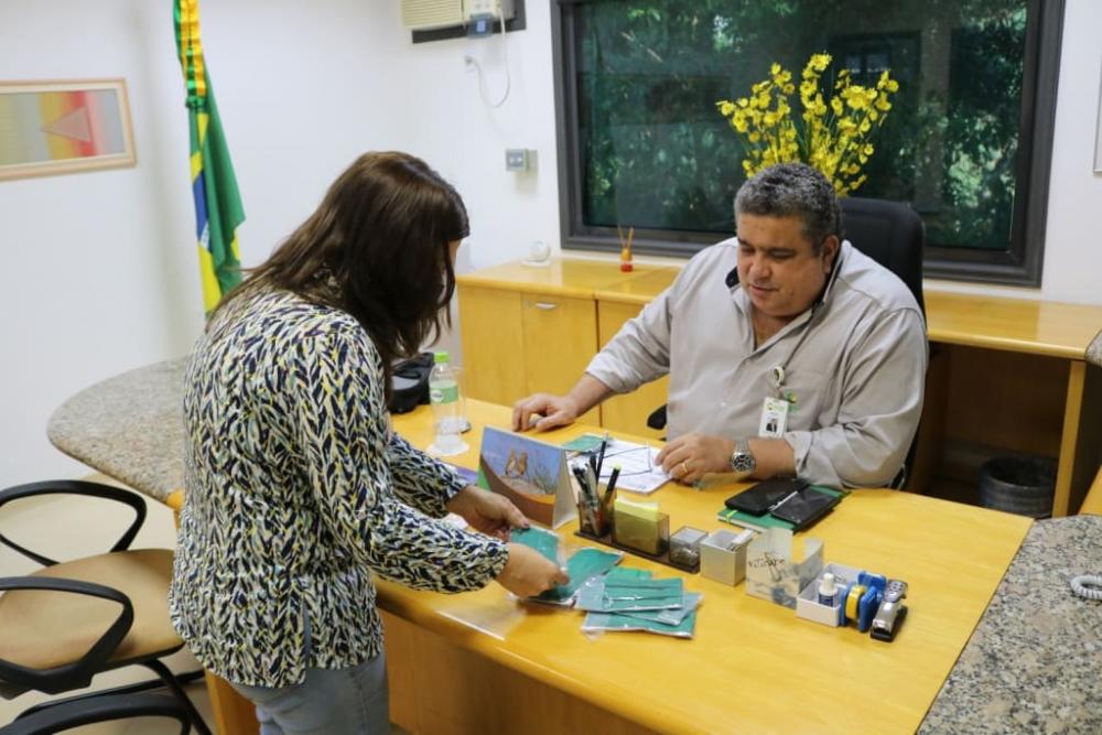 INB adquire máscaras de tecido de costureiras locais