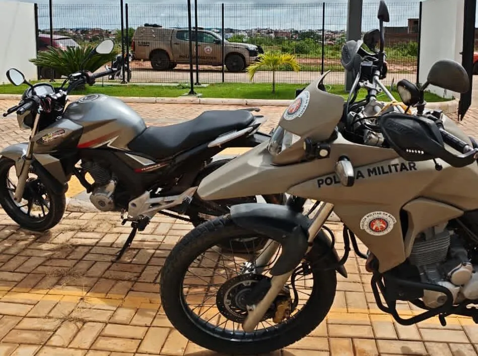 Motocicleta roubada em Brasília é recuperada pela PM em Caculé