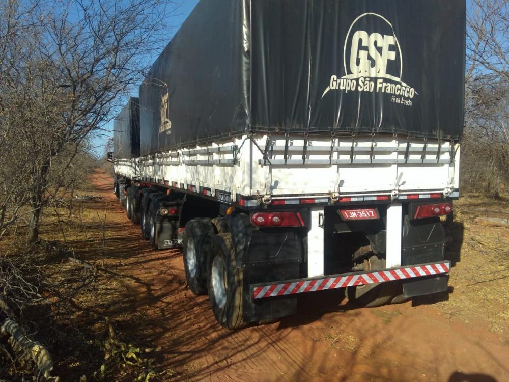 Oliveira dos Brejinhos: Caminhão Scania é recuperado três horas após o roubo