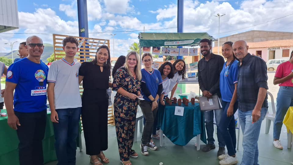 Ivana Bastos participa de agendas em Contendas do Sincorá e reforça compromisso com o município