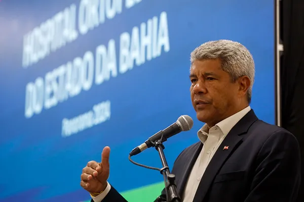Jerônimo diz que mais de 80% dos casos da regulação na Bahia são resolvidos em 24 horas