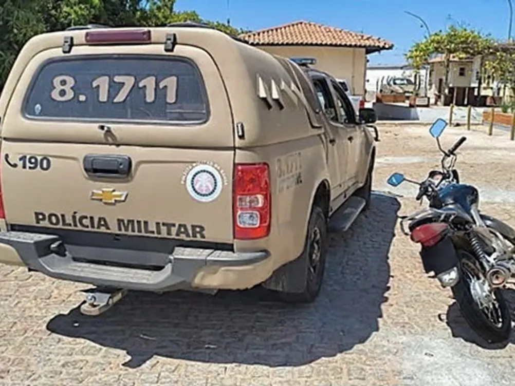PM recupera em Guanambi motocicleta com registro de furto em Caculé