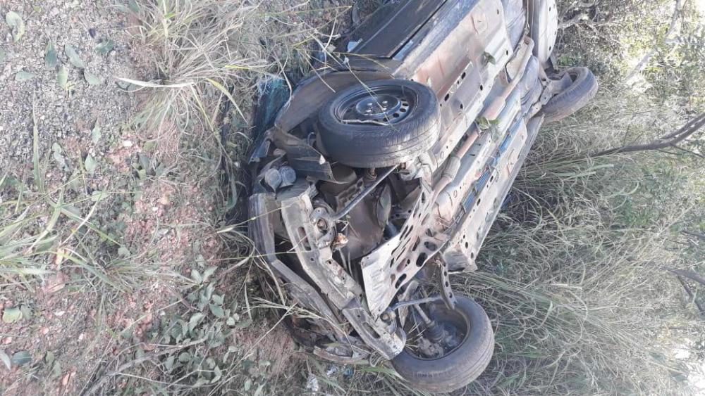 Capotamento de veículo deixa uma vítima fatal na BR-122, em Caetité