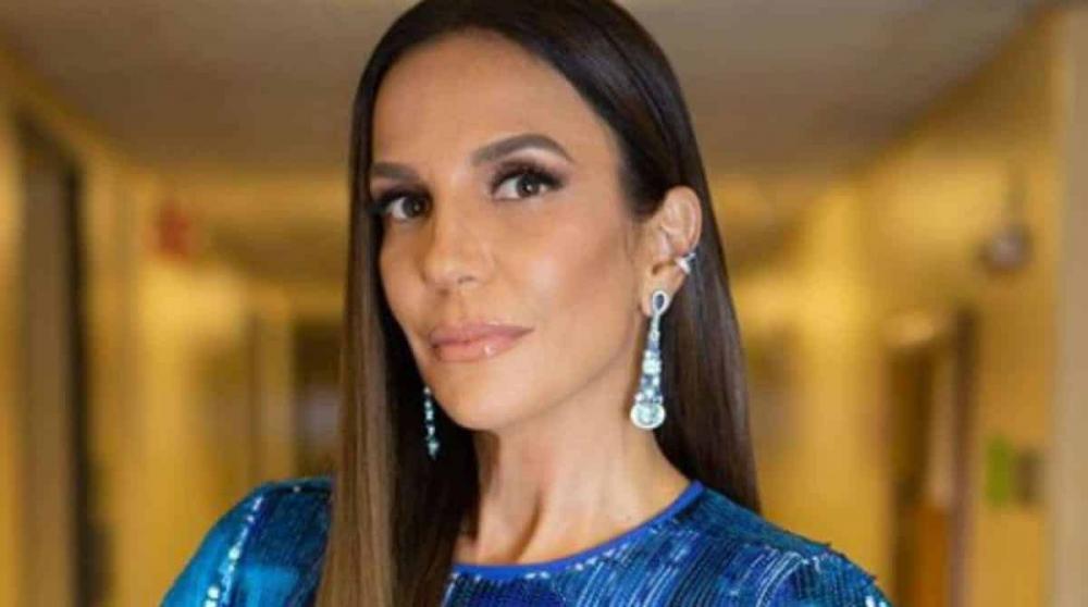 Após ser cobrada, Ivete rebate Fábio Vilas-Boas, mas comete erro grosseiro de português