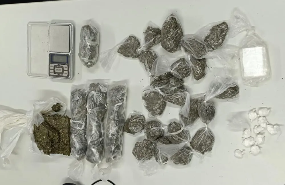 PM prende dois homens e apreende drogas em Caculé