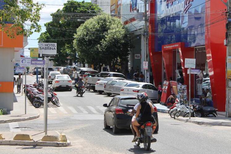 Comércio não essencial de Guanambi passa a funcionar a partir desta segunda-feira (15)