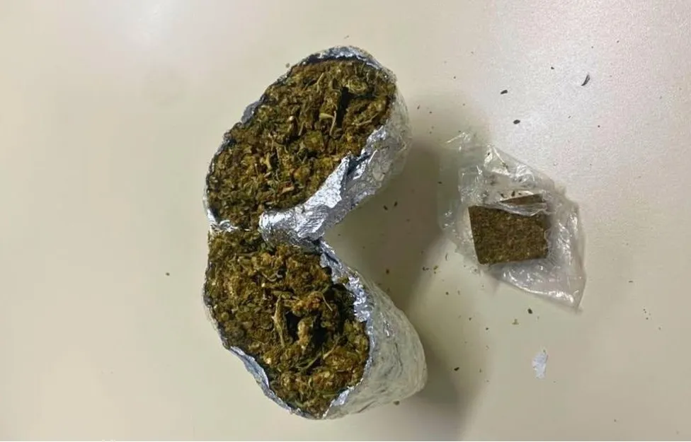 Homem é preso após perseguição policial e apreensão de droga em Palmas de Monte Alto
