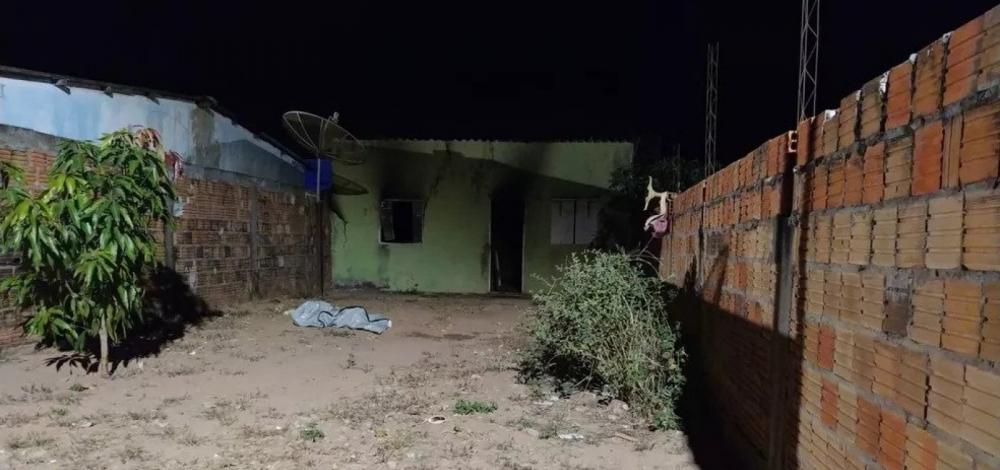 Menino de 3 anos morre após incêndio em casa no oeste do estado
