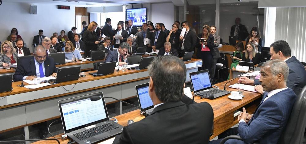 Comissão do Senado aprova meia-entrada a doadores regulares de sangue