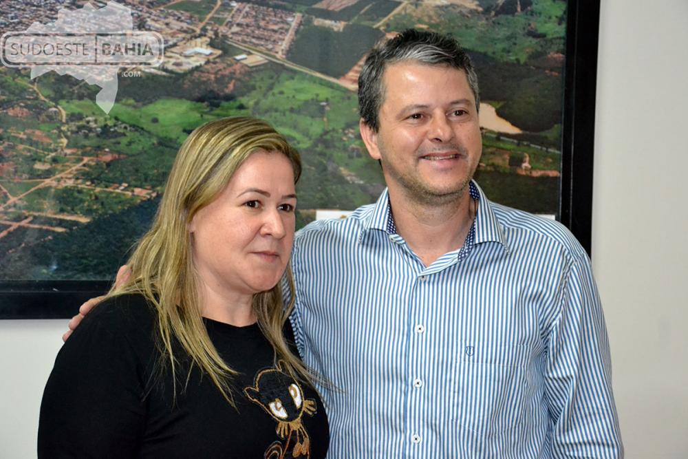 Caetité: Jaquele Fraga assume Secretaria Municipal de Cultura