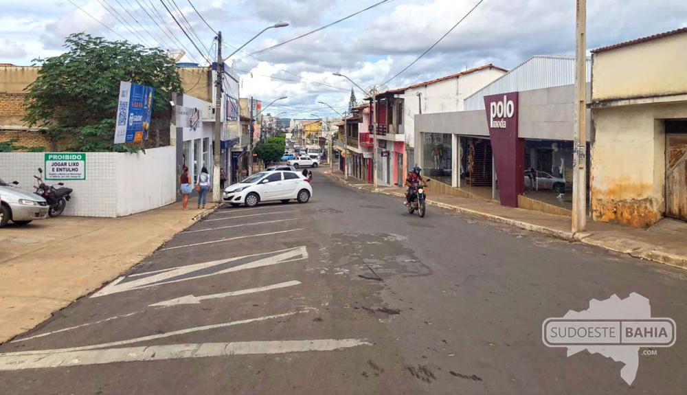 Comerciantes fazem abaixo-assinado para pedir abertura integral do comércio de Caetité