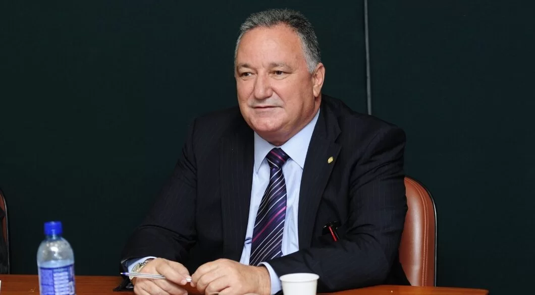 Avante aciona TRE-BA e tenta barrar divulgação de pesquisa eleitoral da Séculus