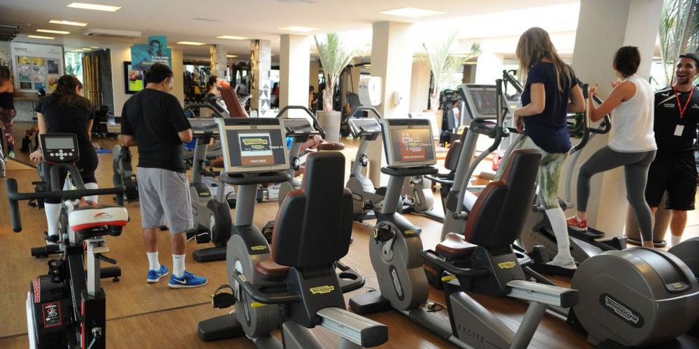 Decreto estadual também cobra comprovante de vacinação para acesso às academias