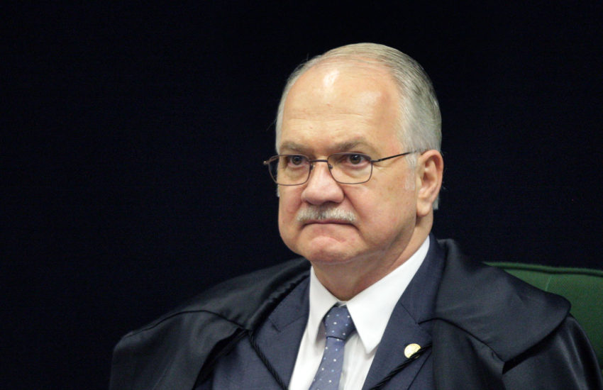 Fachin autoriza que Polícia Federal interrogue Temer