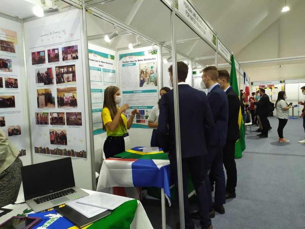 Estudantes de Livramento representam a Bahia em evento científico em Dubai