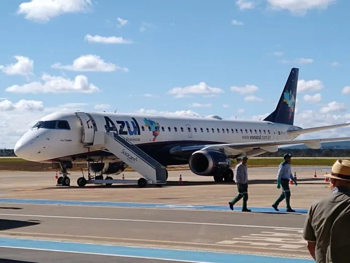 Câmara aprova projeto que garante despacho gratuito de bagagem e novos direitos a passageiros