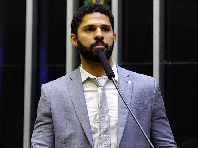 Morre, aos 37 anos, ex-deputado David Miranda