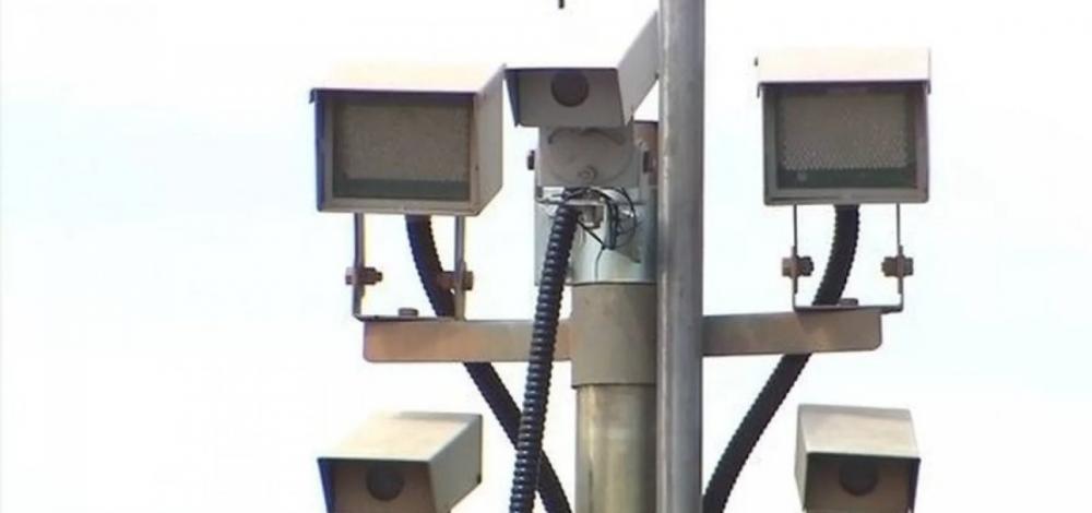 Governo se compromete a instalar radares em 2,2 mil faixas de rodovias federais