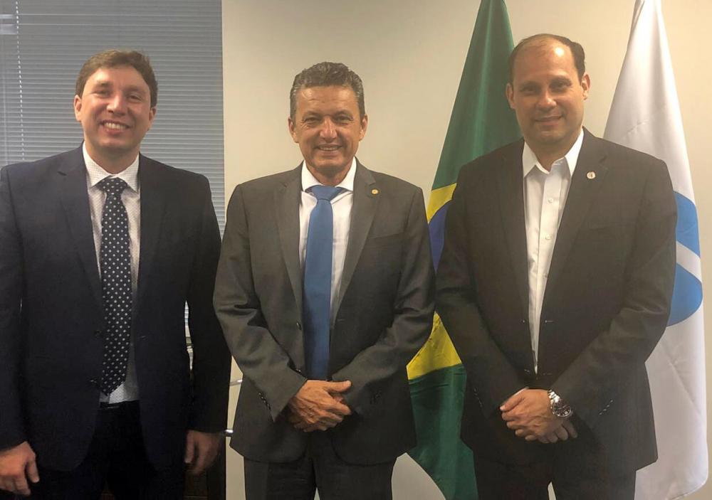 Em reunião com Charles Fernandes presidente da Anac agenda inspeção final para a liberação do Aeroporto de Guanambi