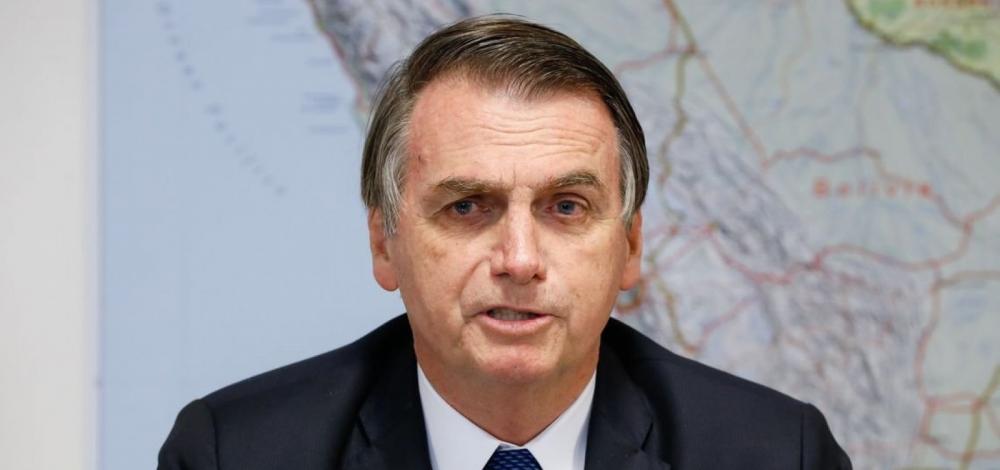 Deputados de centro analisam possibilidade de derrubar decretos de Bolsonaro