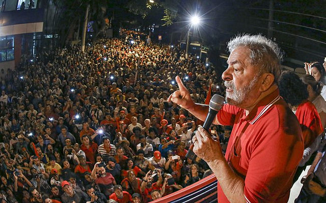 'Não podemos deixar o desespero levar o Brasil para uma aventura fascista', diz Lula, em carta
