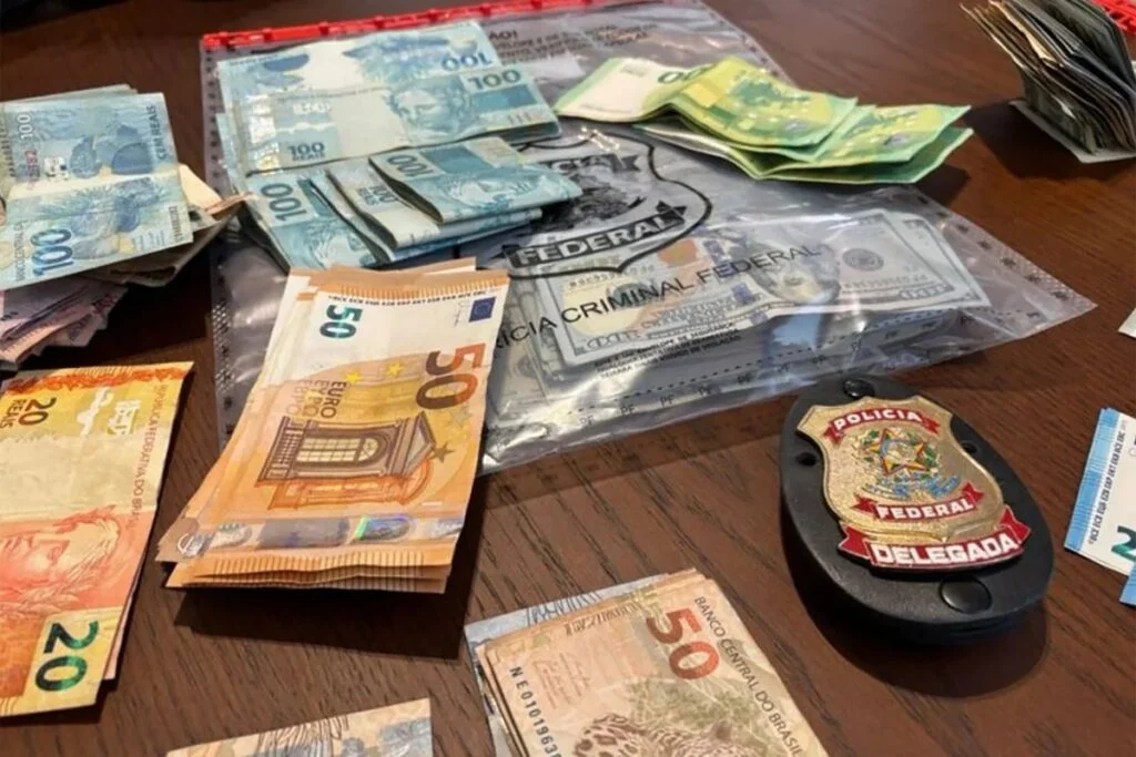 PF apreende R$ 1,2 milhão com empresário durante operação em Vitória da Conquista